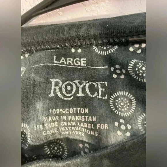 Royce Brand Womens Size Large Blue and White Water Colored Crew Neck Pullover - Picture 5 of 7